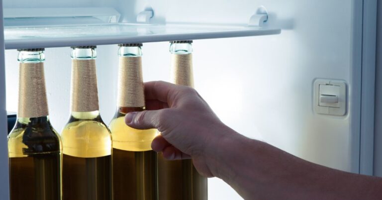 Conserto de Cervejeira em Vitória | Assistência Perto de Mim Cervejeira não gela